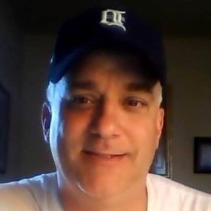 Meet your Posher, Thomas